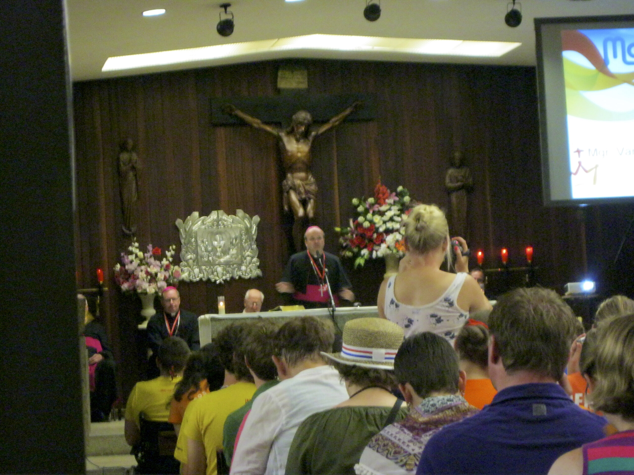 Catechese van den Hende & welkom paus