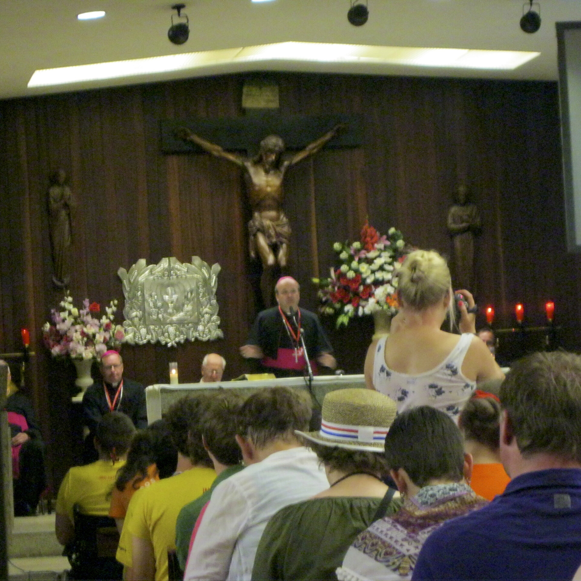 Catechese van den Hende & welkom paus